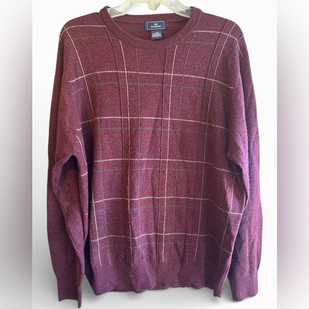 Dockers Men's Burgundy Check Crewneck Sweater